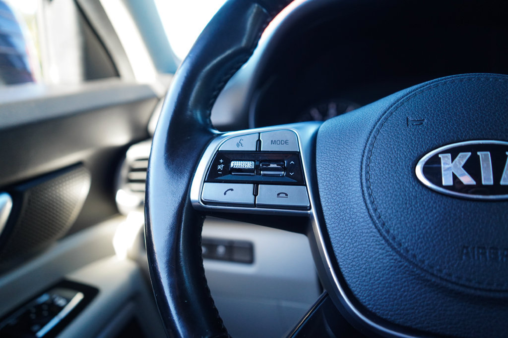 Used 2021 Kia Telluride S FWD image 33