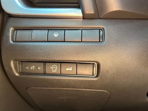 New 2026 Nissan Rogue SV w/ Cold Weather Package FWD image 30