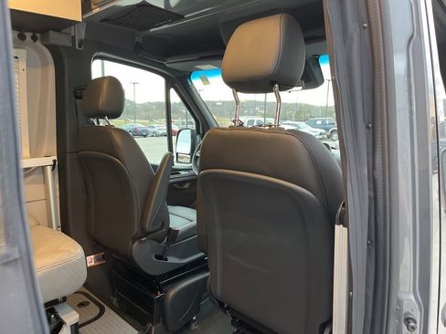 Used 2023 Mercedes-Benz Sprinter 144 Cargo image 52