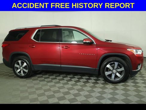 Used 2018 Chevrolet Traverse LT AWD/4WD image 2