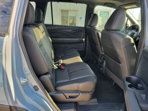 Used 2022 Honda Passport TrailSport image 24