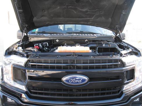 Used 2018 Ford F150 XLT w/ Equipment Group 302A Luxury image 57