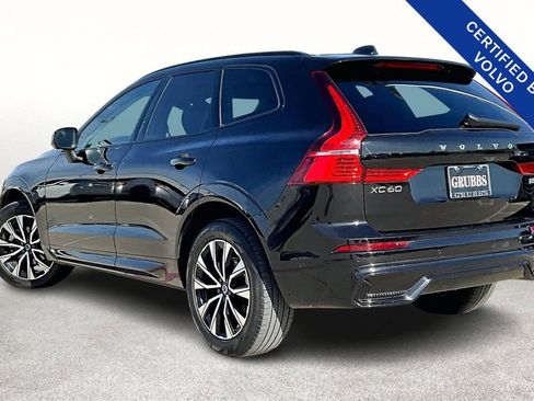 Certified 2025 Volvo XC60 B5 Plus image 16