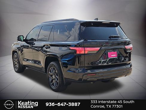 Used 2024 Toyota Sequoia Platinum image 5