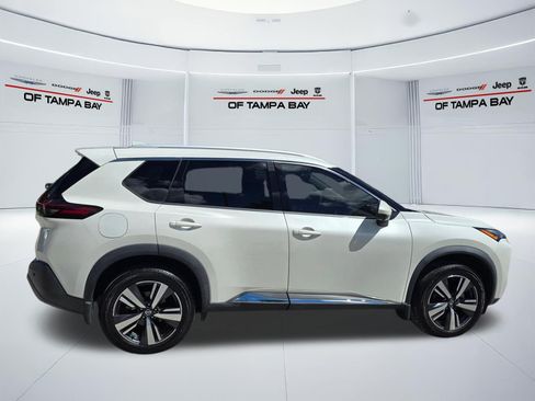 Used 2021 Nissan Rogue SL AWD/4WD image 7