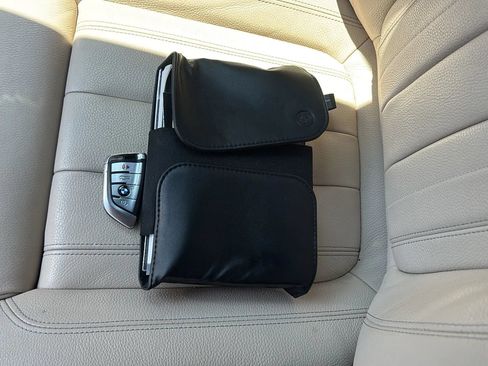 Used 2018 BMW X5 sDrive35i w/ M Sport Package RWD image 12