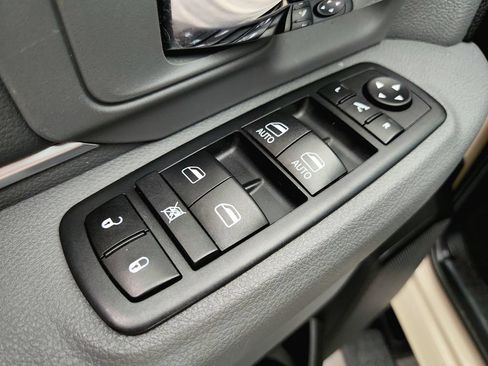 Used 2019 RAM 1500 Classic Warlock AWD/4WD image 20