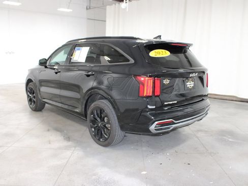 Used 2023 Kia Sorento SX AWD/4WD image 7