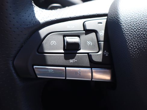 Used 2023 Cadillac XT4 Sport AWD/4WD image 15