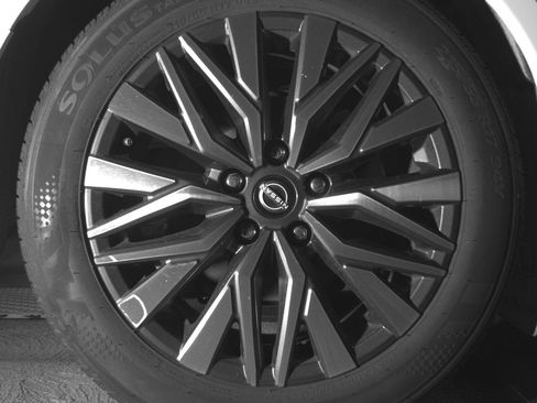 Used 2025 Nissan Altima 2.5 SV image 15