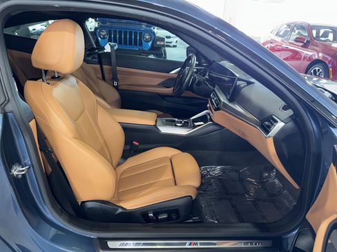 Used 2024 BMW 430i Coupe w/ M Sport Package RWD image 16