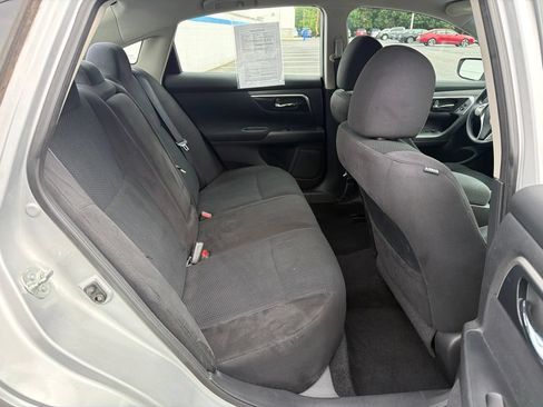 Used 2014 Nissan Altima 2.5 S FWD image 21