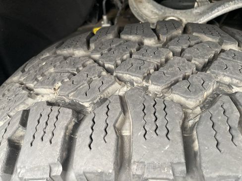 Used 2023 GMC Sierra 1500 AT4 w/ Technology Package image 61