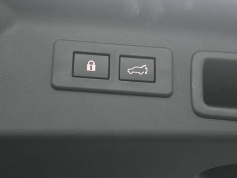 Used 2025 Subaru Forester Sport AWD/4WD image 18