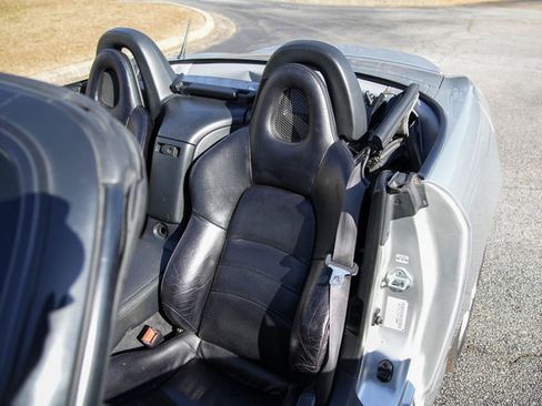 Used 2002 Honda S2000 image 31