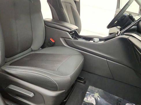 Used 2023 Jeep Grand Cherokee L Laredo w/ Luxury Tech Group I image 29