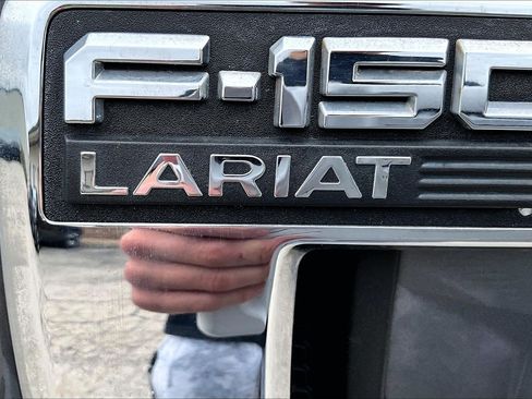 Used 2021 Ford F150 Lariat w/ Equipment Group 502A High AWD/4WD image 8