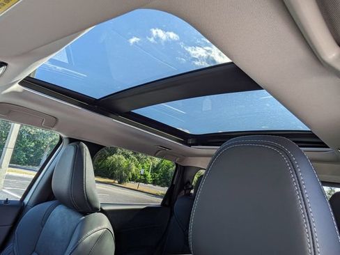 New 2025 Mitsubishi Outlander SE image 22