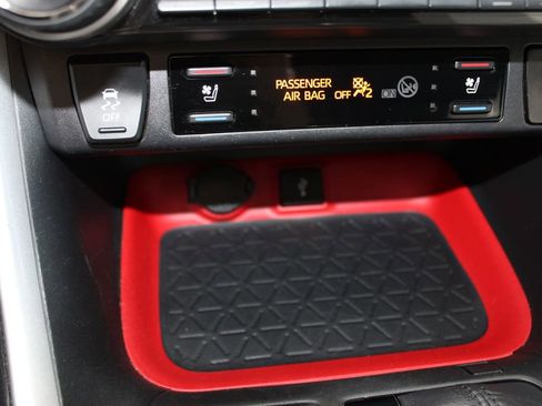Used 2020 Toyota RAV4 TRD Off-Road w/ TRD Off-Road Weather Package AWD/4WD image 40