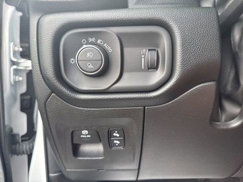 Used 2022 RAM 1500 Big Horn image 21