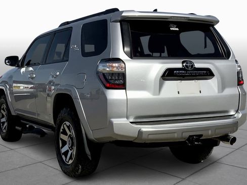Used 2021 Toyota 4Runner TRD Off-Road Premium AWD/4WD image 11