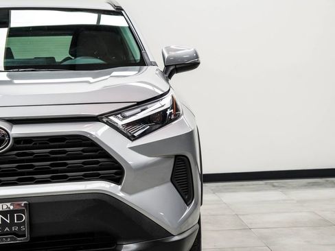 Used 2024 Toyota RAV4 XLE image 5