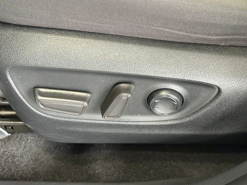 Used 2023 Toyota RAV4 XLE w/ Convenience Package image 23