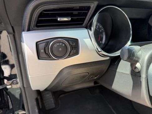 Used 2015 Ford Mustang GT Premium RWD image 16