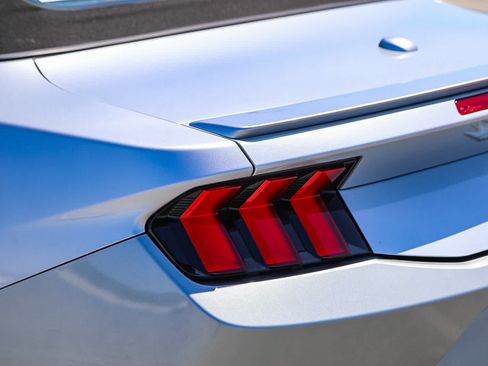 Used 2024 Ford Mustang Premium RWD image 9