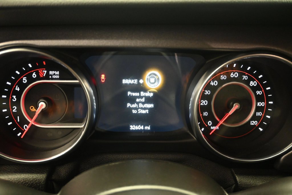 Used 2021 Jeep Gladiator Mojave AWD/4WD image 11