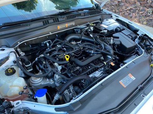 Used 2019 Ford Fusion SE image 15