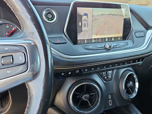 Used 2019 Chevrolet Blazer Premier w/ Driver Confidence II Package FWD image 20