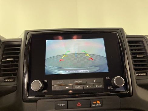 Used 2024 Nissan Frontier S w/ Technology Package image 26