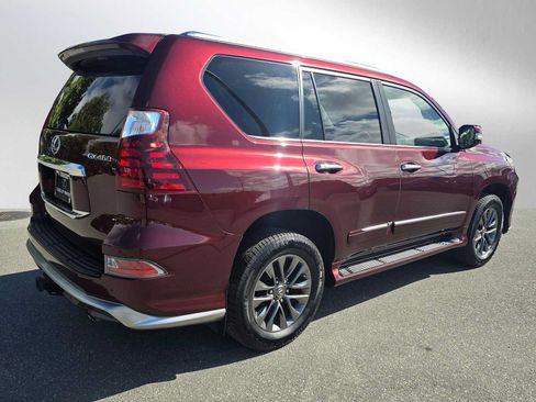 Used 2018 Lexus GX 460 Premium AWD/4WD image 3