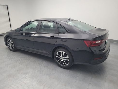 Used 2025 Volkswagen Jetta Sport FWD image 3
