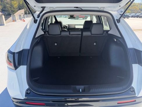 Used 2023 Honda HR-V EX-L image 13