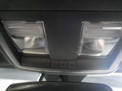 Used 2011 Dodge Challenger SRT8 w/ Green w/Envy Group image 31