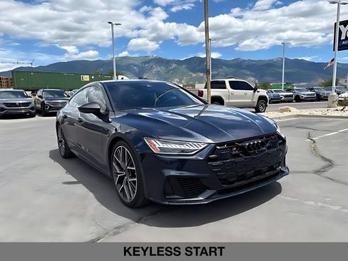 Used 2025 Audi S7 Prestige w/ Prestige Package AWD/4WD image 2