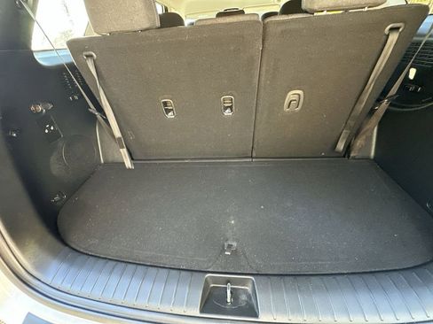 Used 2023 Hyundai Palisade SE w/ Cargo Package image 21