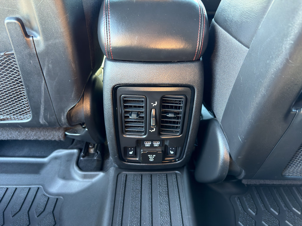 Used 2024 Dodge Durango GT AWD/4WD image 13