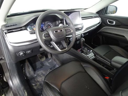 Used 2022 Jeep Compass Latitude image 20