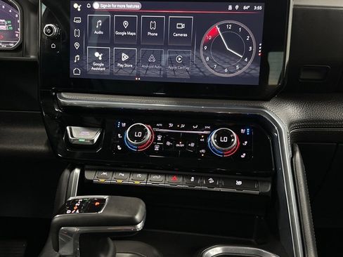 Used 2024 GMC Sierra 1500 Denali w/ Denali Reserve Package image 24