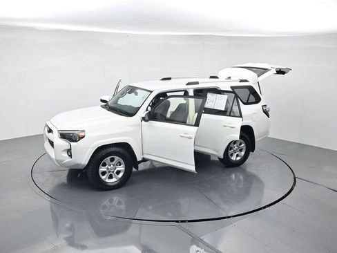 Used 2024 Toyota 4Runner SR5 image 48