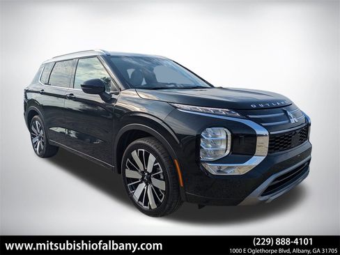 New 2025 Mitsubishi Outlander SEL image 1