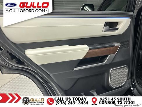 Used 2024 Toyota Sequoia Capstone AWD/4WD image 18