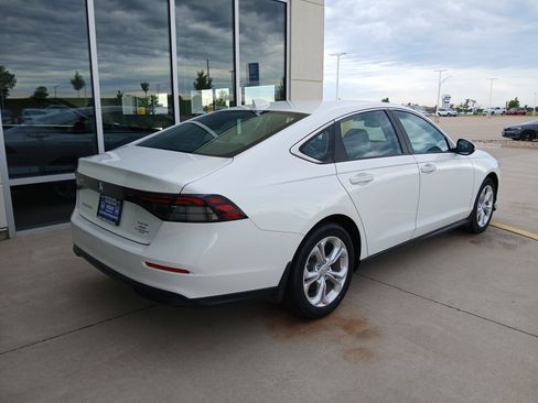 Used 2024 Honda Accord LX image 7