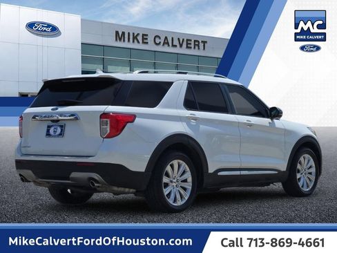 Used 2021 Ford Explorer Limited w/ Equipment Group 301A RWD image 5