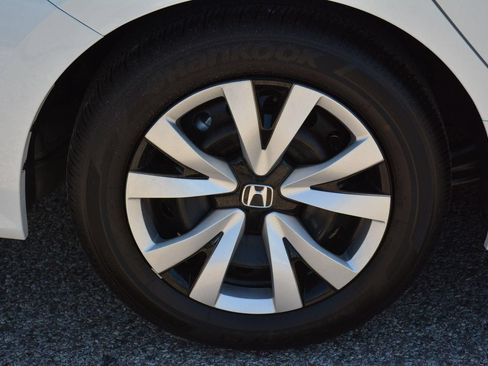 Used 2026 Honda Civic LX image 32