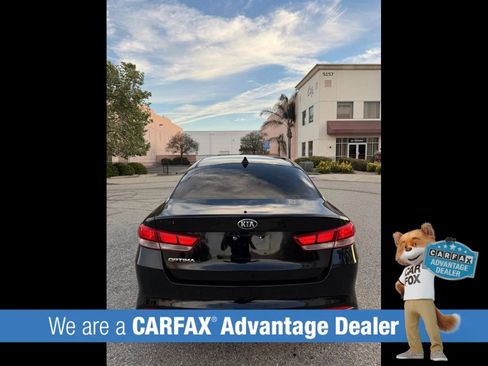Used 2018 Kia Optima LX w/ 17" Alloy Wheels Package FWD image 4
