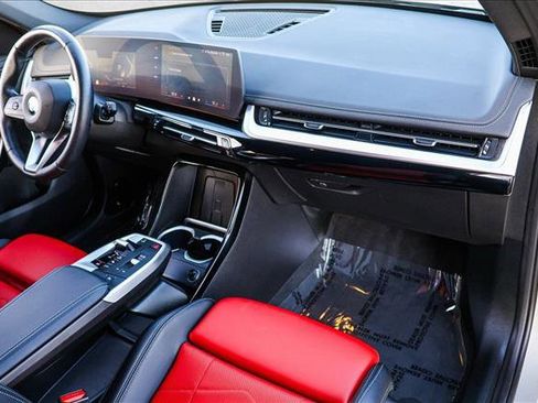 Used 2025 BMW X1 xDrive28i image 25